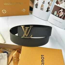 Picture of Louis Vuitton Belts _SKUfw239241060fw